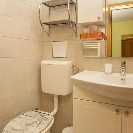 Apartament Milena 3 Opatija By Guide *