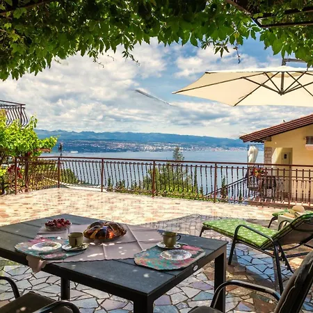 Milena 3 Opatija By Guide Apartmán Lovran