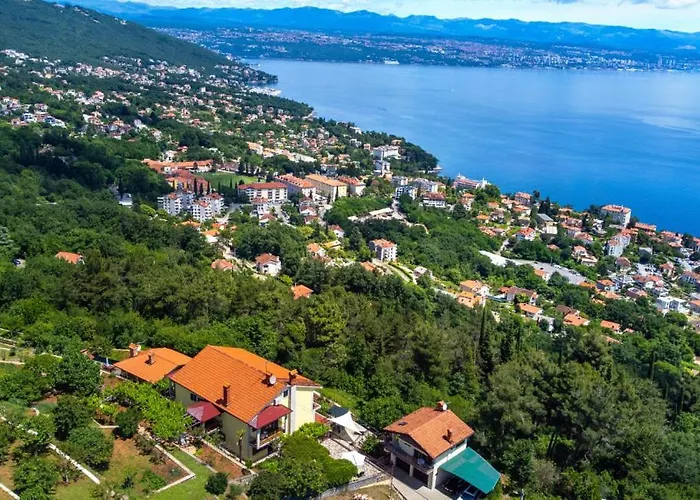 Milena 3 Opatija By Guide