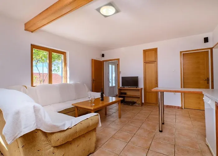 Apartament Milena 3 Opatija By Guide *