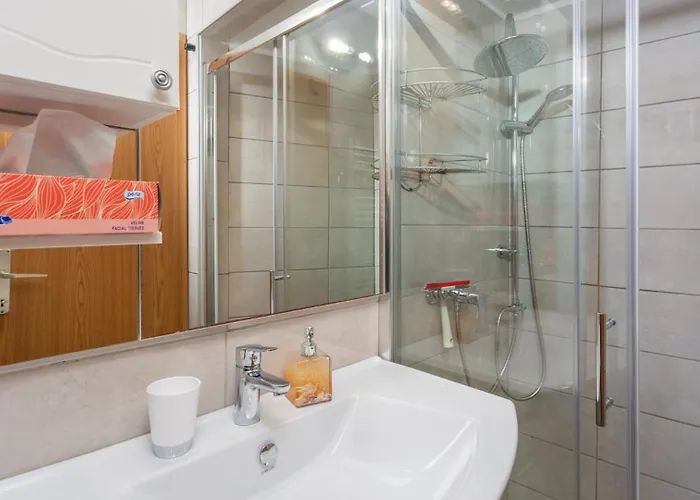 Apartament Milena 3 Opatija By Guide *