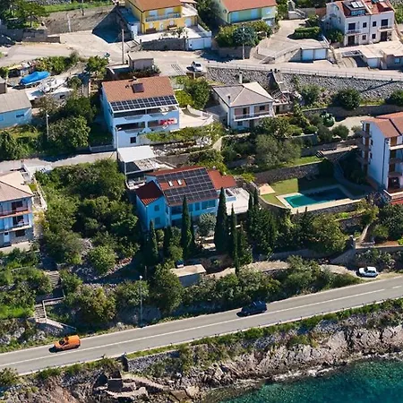 Apartment Milena 3 Opatija By Guide
